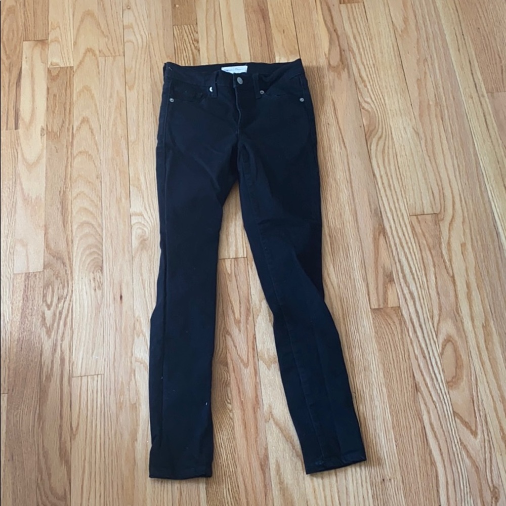 Black skinny jeans